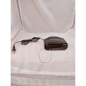Sony ICF-C212 Dream Machine FM/AM LED Alarm Clock Radio‎ Snooze Battery Backup